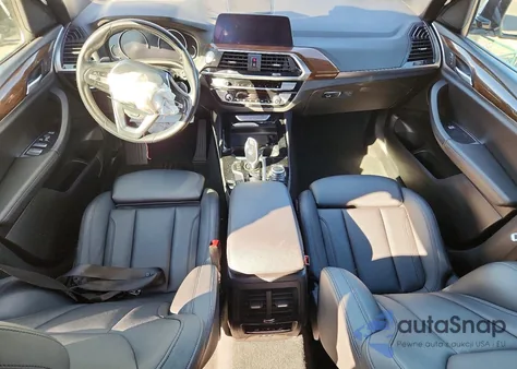 2021 BMW X3 Sdrive30I z USA, uszkodzony, nr VIN 5UXTY3C06M9F61213